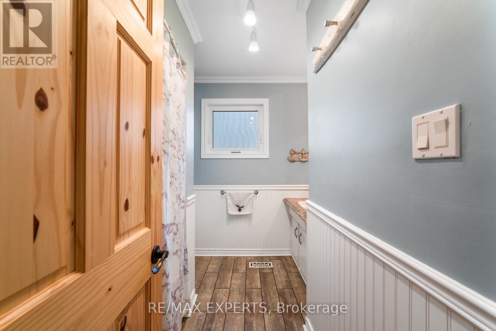 6 Otter Cove Road, Georgina, Ontario  L0E 1N0 - Photo 25 - N12702558