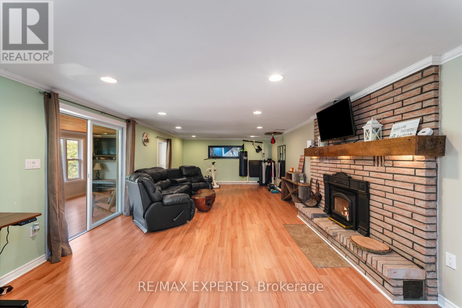 6 Otter Cove Road, Georgina, Ontario  L0E 1N0 - Photo 34 - N12702558