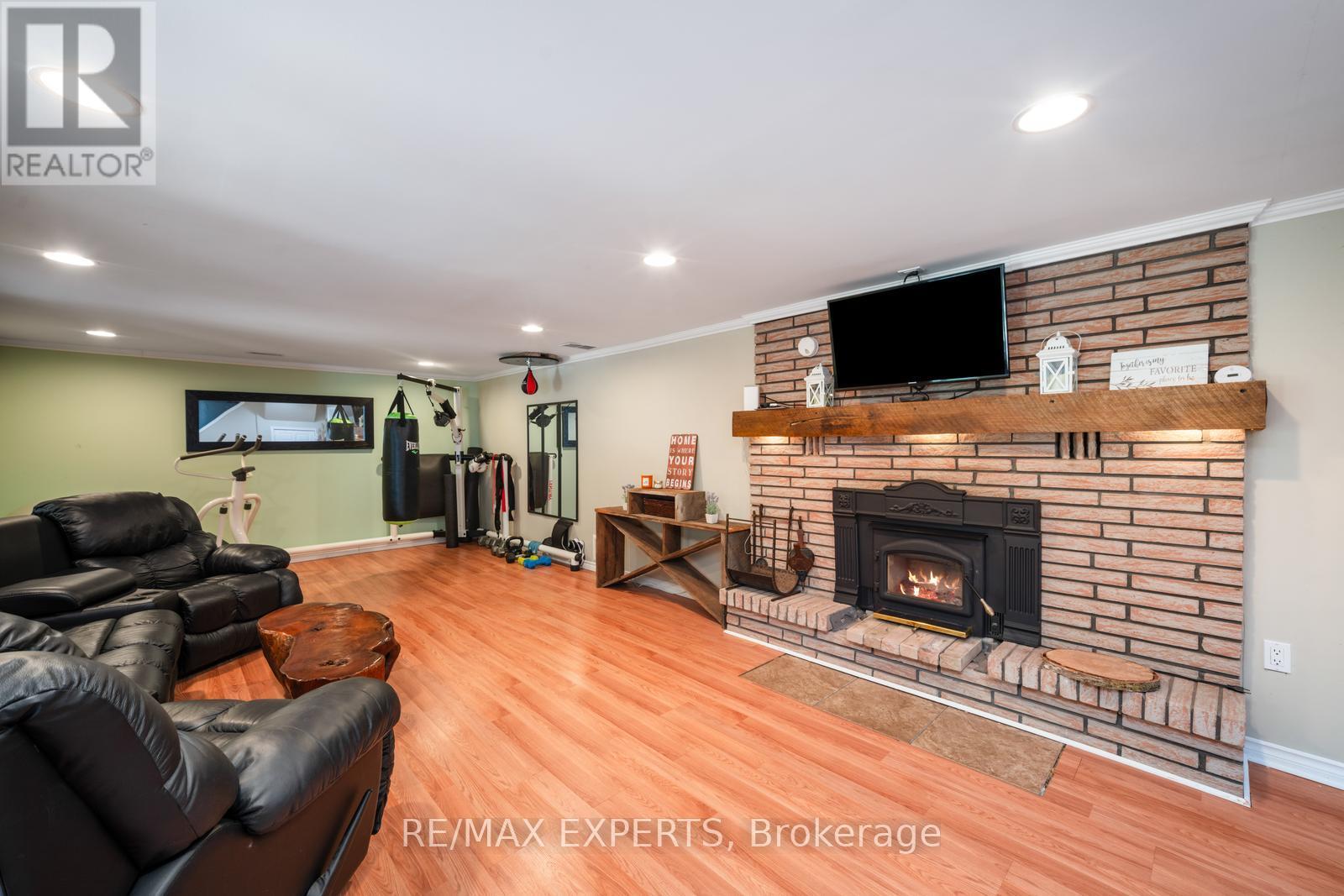 6 Otter Cove Road, Georgina, Ontario  L0E 1N0 - Photo 35 - N12702558