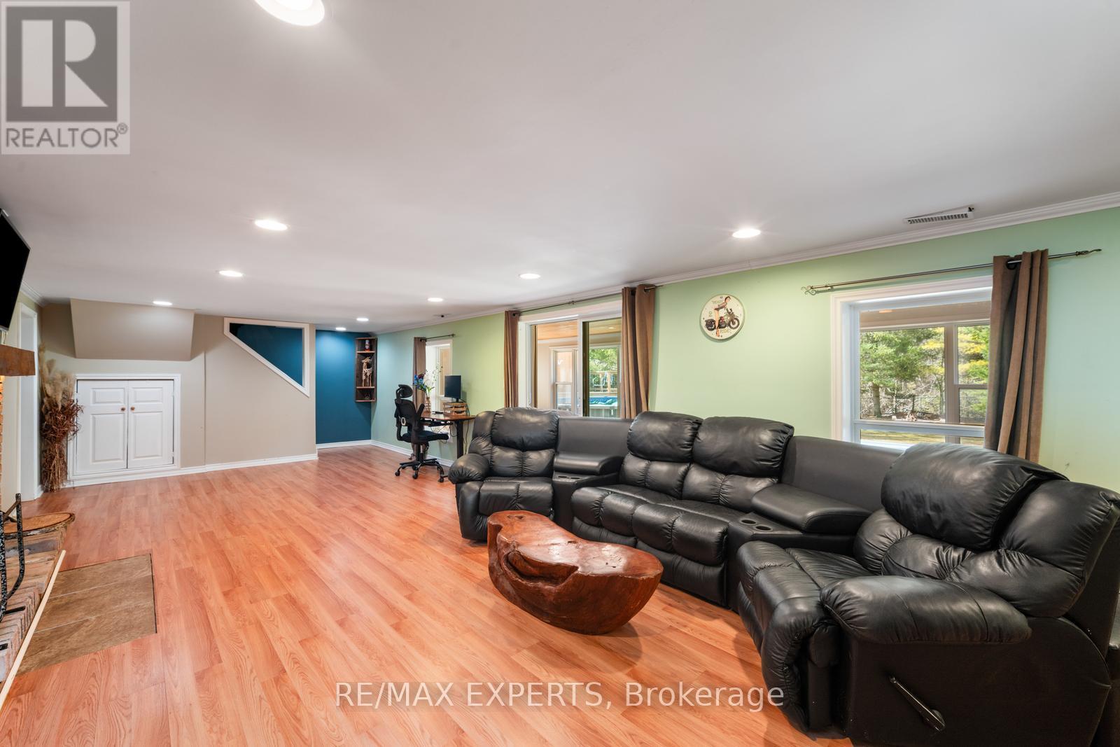 6 Otter Cove Road, Georgina, Ontario  L0E 1N0 - Photo 36 - N12702558