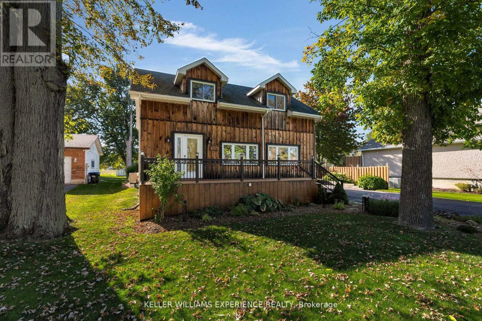 228 BAYSHORE ROAD, Innisfil, Ontario