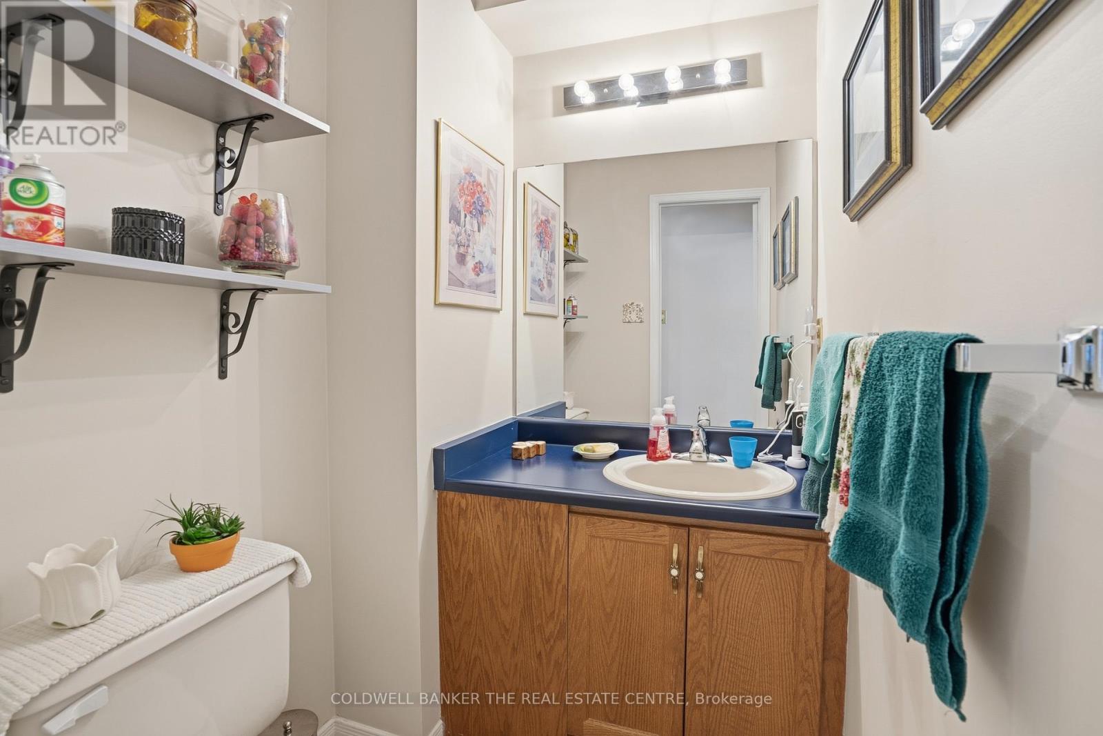 796 Shanahan Boulevard, Newmarket, Ontario  L3X 1P9 - Photo 9 - N12702622