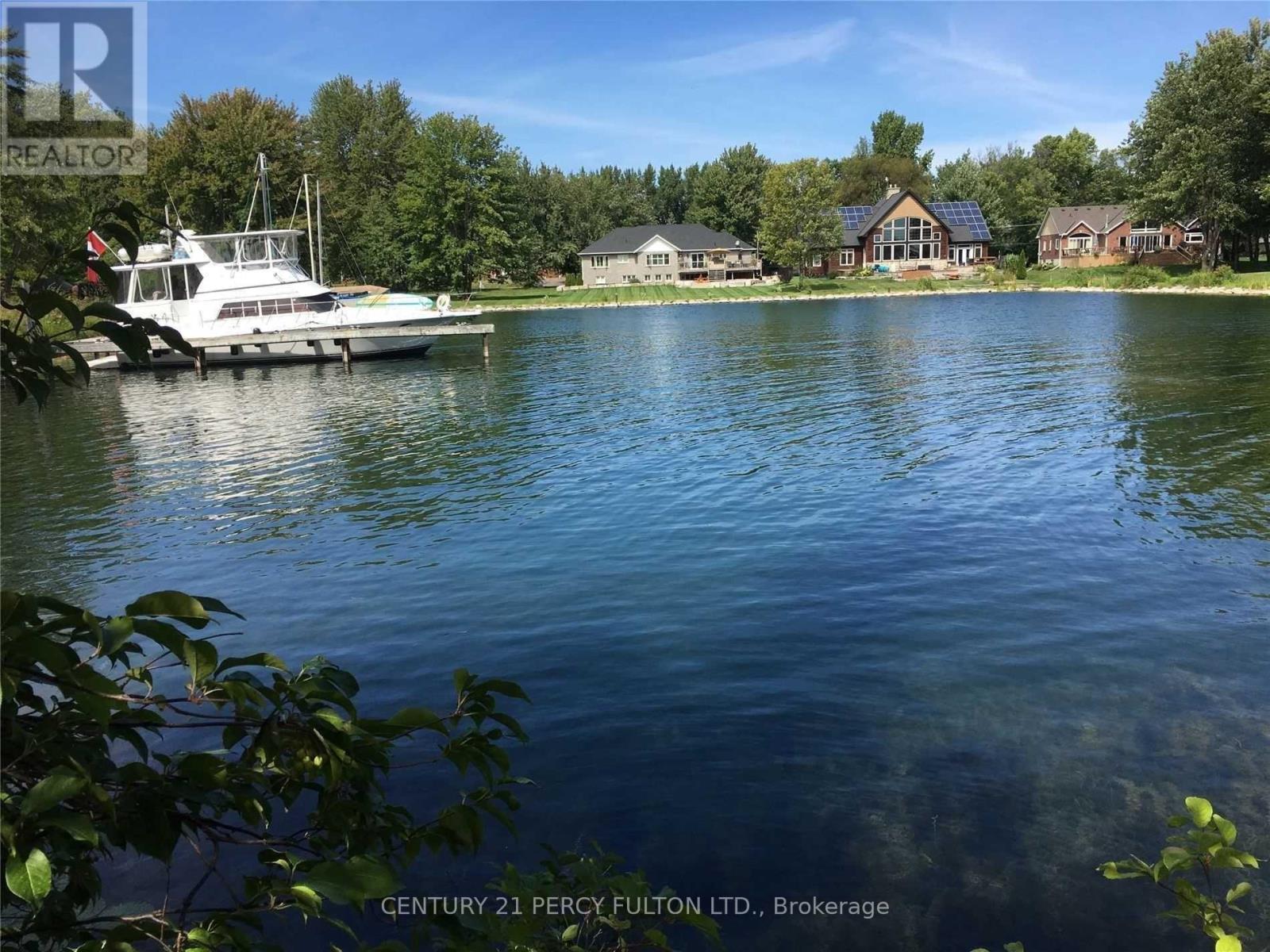 81 Bayshore Drive, Ramara, Ontario  L0K 1B0 - Photo 7 - S12702456