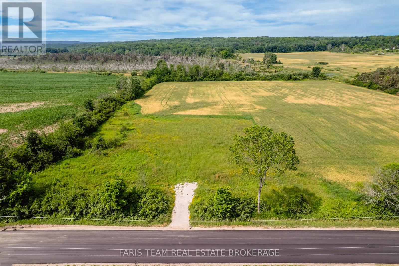 570 Curry Road, Penetanguishene, Ontario  L9M 2C8 - Photo 3 - S12702470