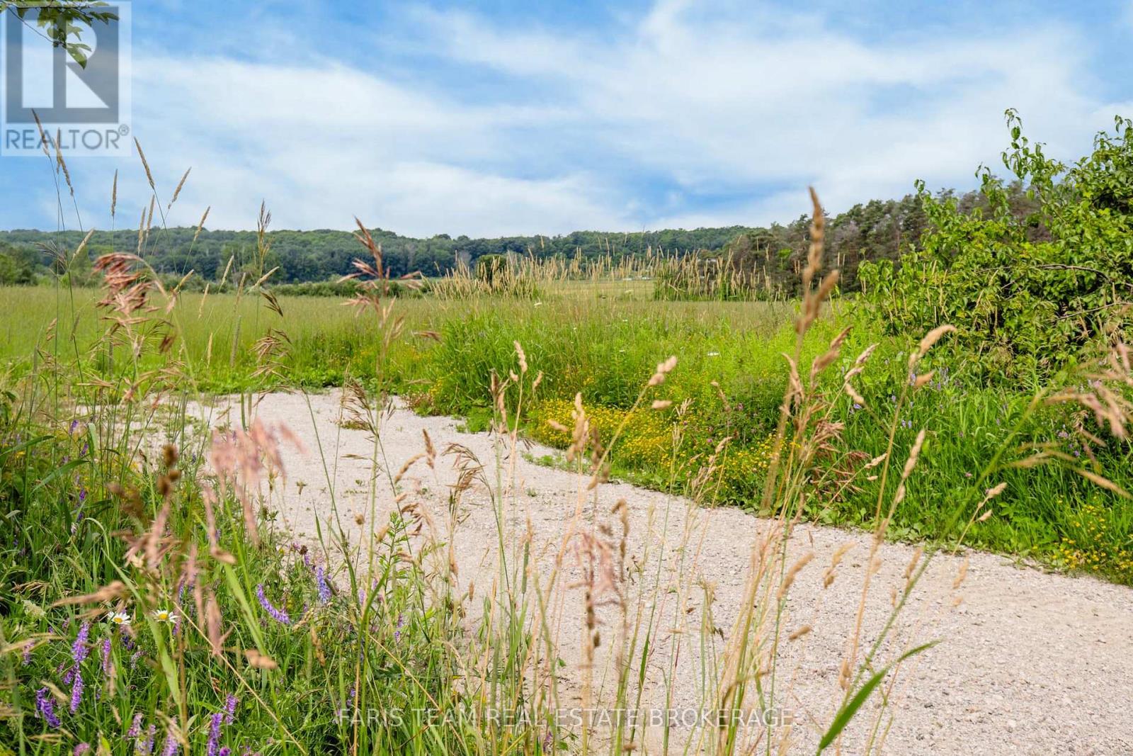 570 Curry Road, Penetanguishene, Ontario  L9M 2C8 - Photo 6 - S12702470