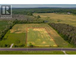 584 CURRY ROAD, Penetanguishene, Ontario