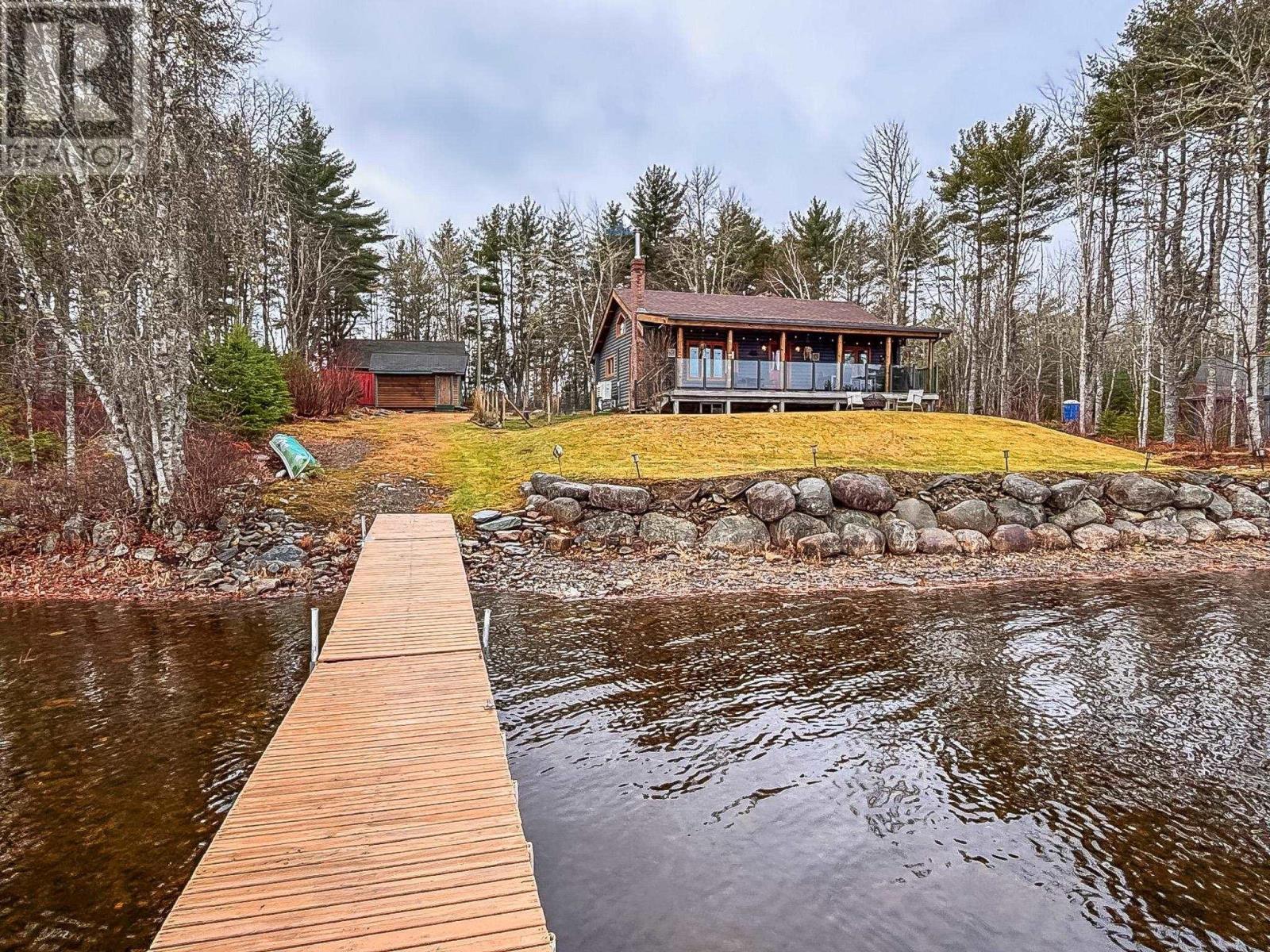 25 Oakridge Lane, East Clifford, Nova Scotia