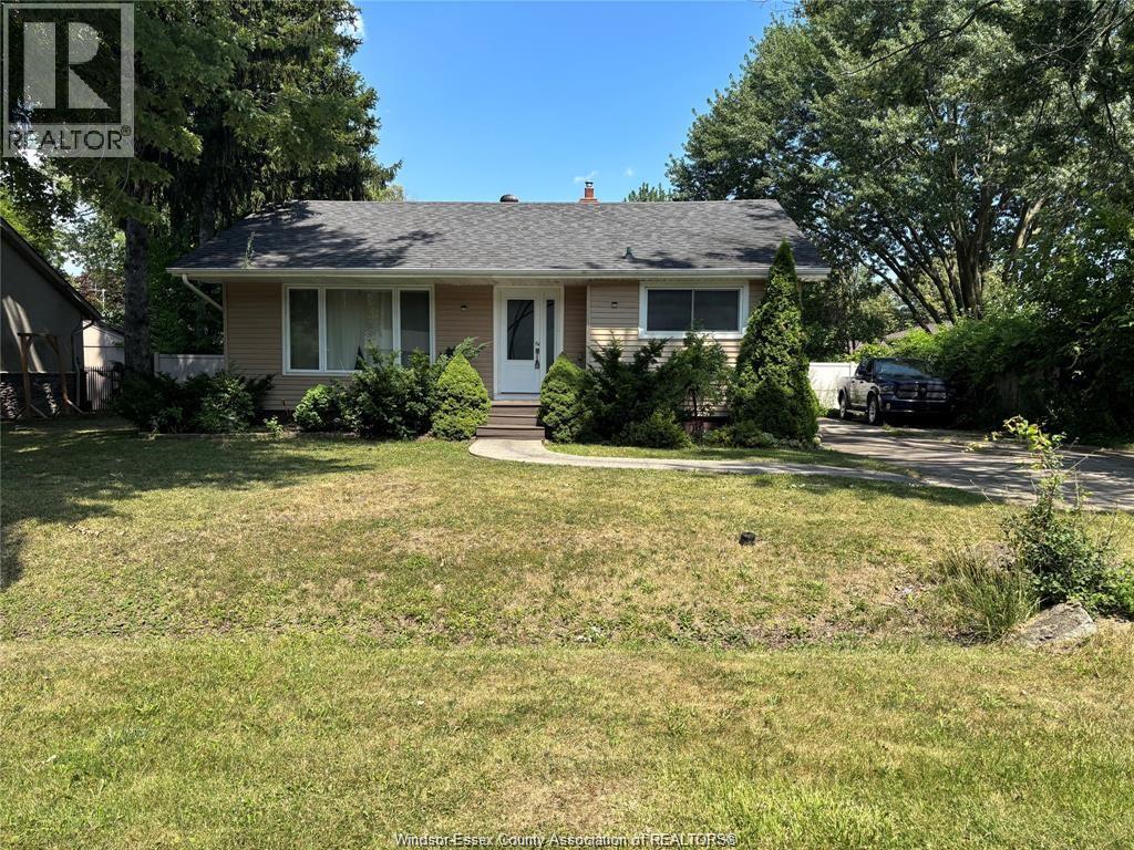 MLS# 26001278: 3880 WOODWARD, Windsor, Canada