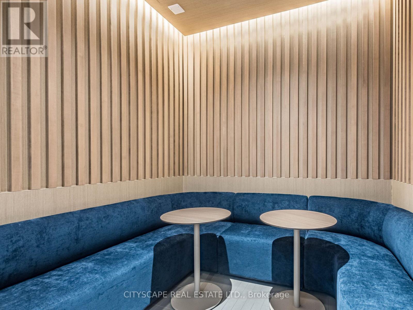 4112 - 395 Square One Drive, Mississauga, Ontario  L5B 0C6 - Photo 23 - W12702374