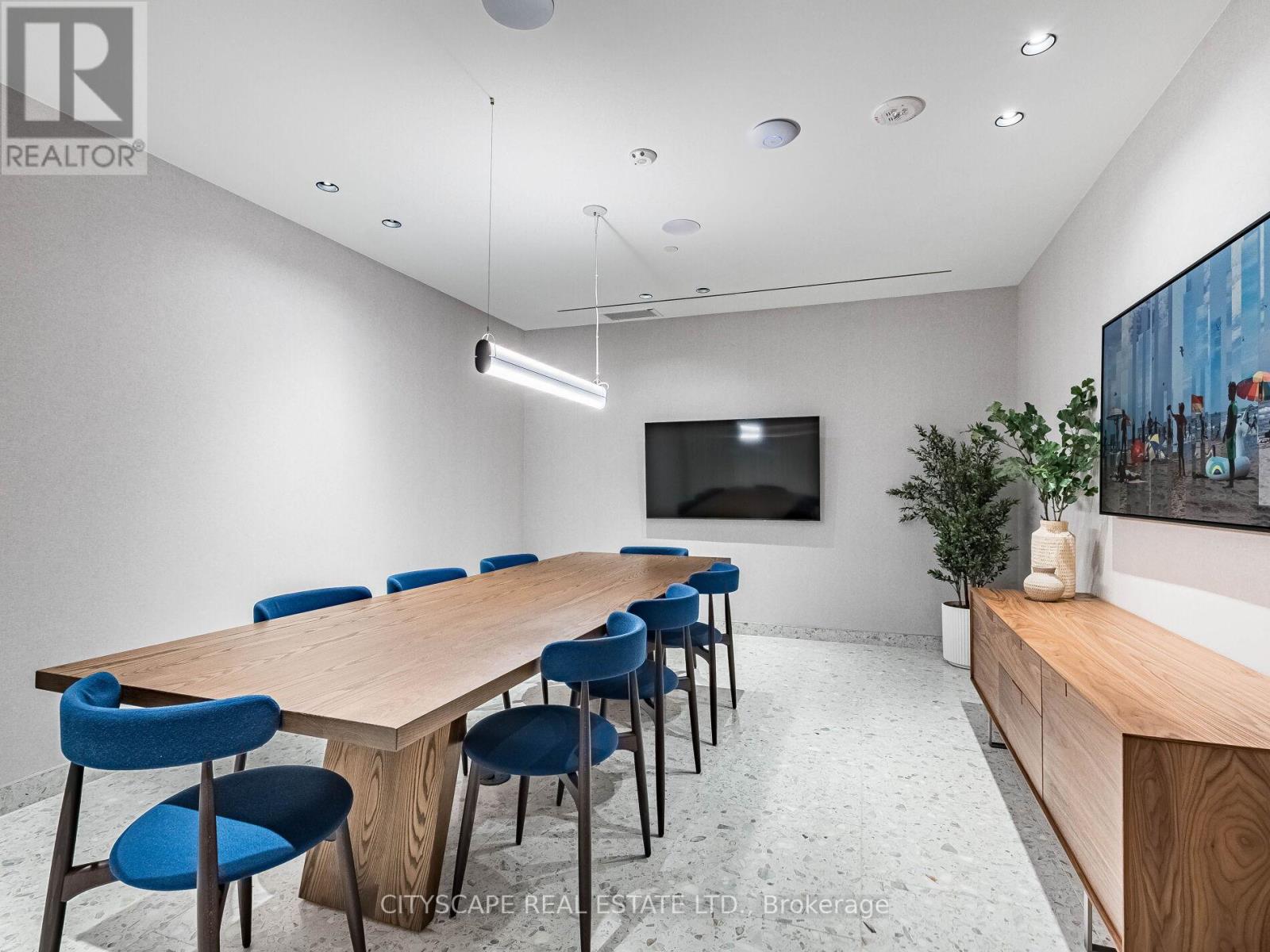 4112 - 395 Square One Drive, Mississauga, Ontario  L5B 0C6 - Photo 25 - W12702374