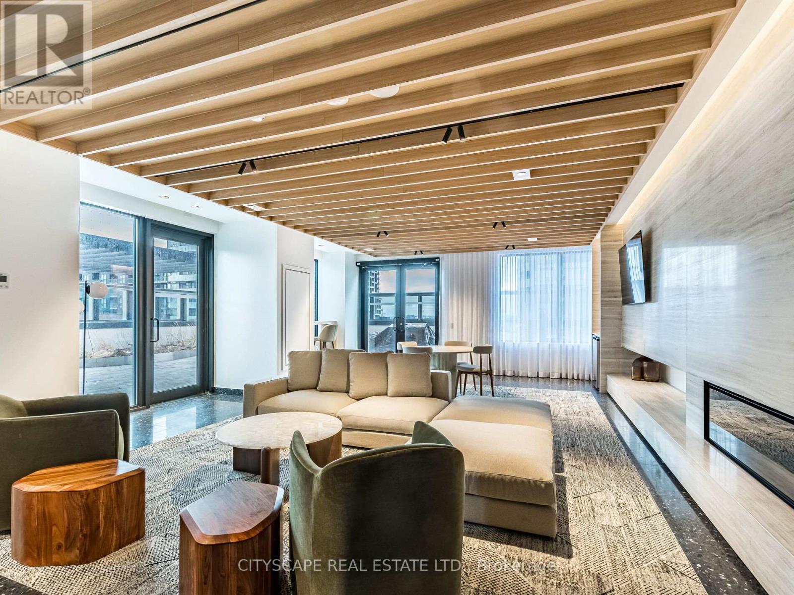 4112 - 395 Square One Drive, Mississauga, Ontario  L5B 0C6 - Photo 29 - W12702374