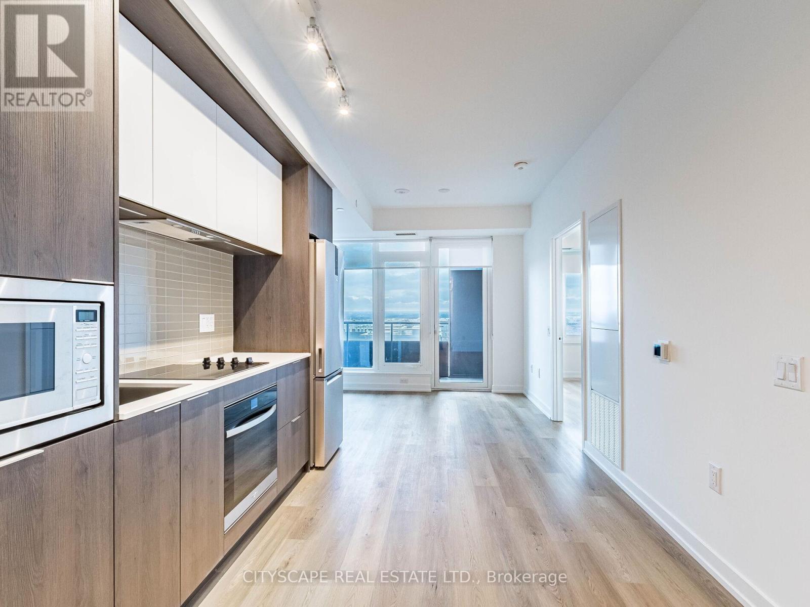 4112 - 395 Square One Drive, Mississauga, Ontario  L5B 0C6 - Photo 8 - W12702374