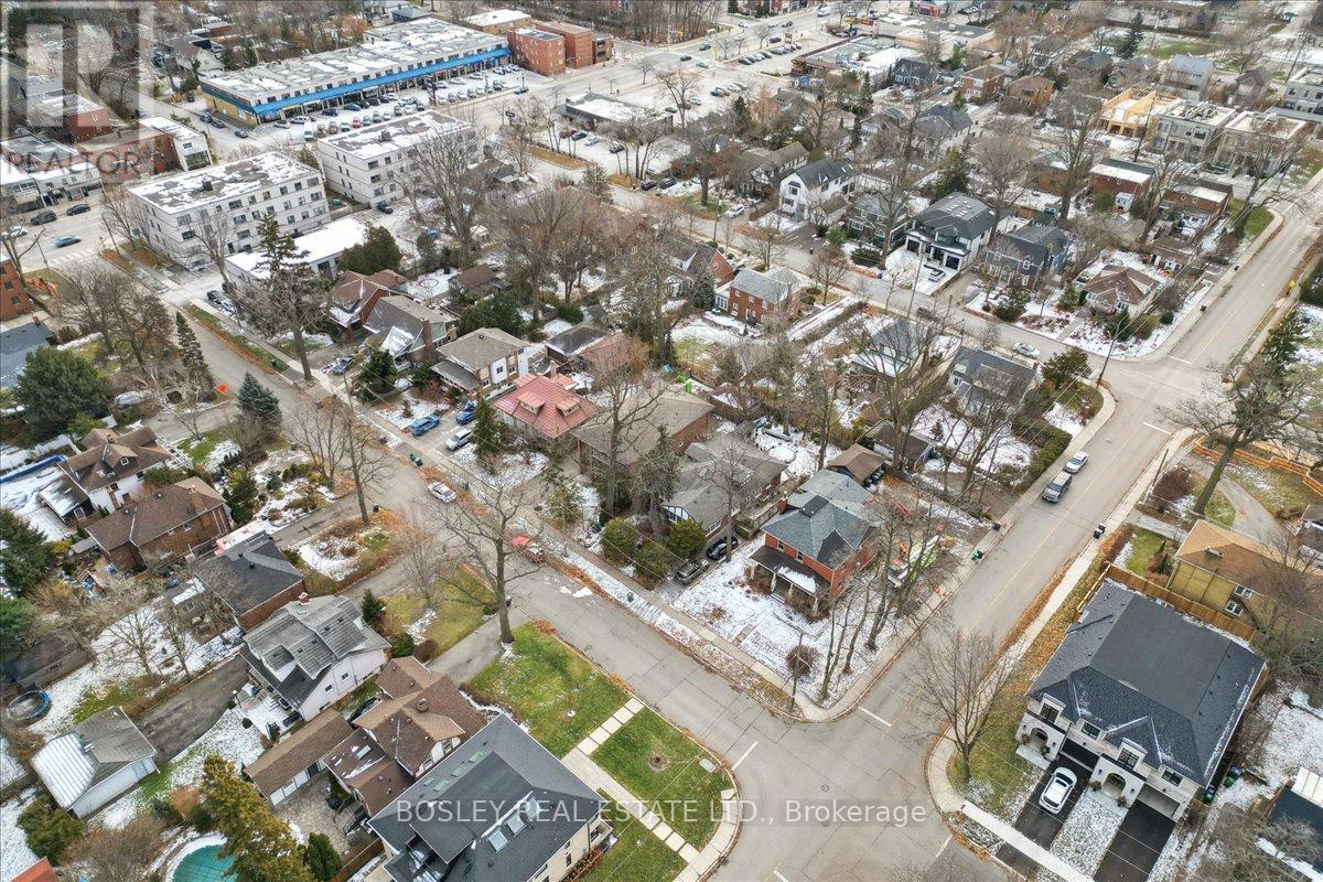 24 Oakwood Avenue, Mississauga, Ontario  L5G 3L7 - Photo 42 - W12702404