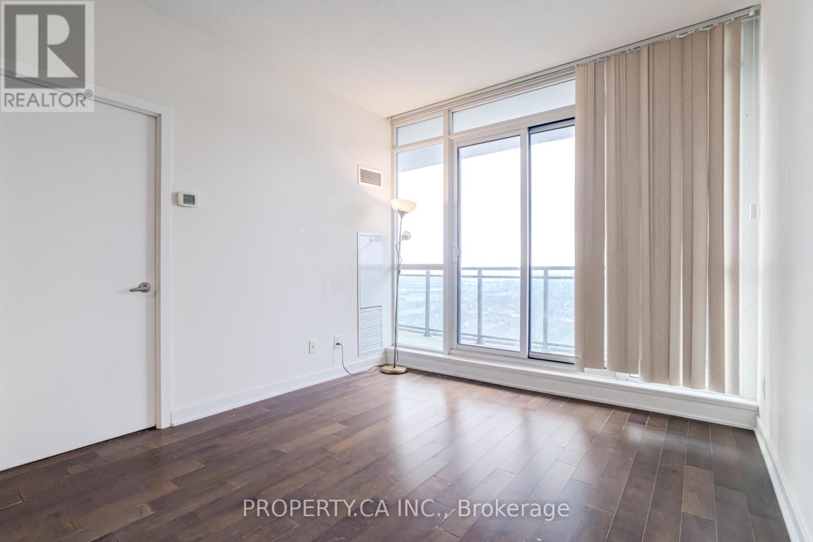 2004 - 4099 Brickstone Mews, Mississauga, Ontario  L5B 0G2 - Photo 11 - W12702428