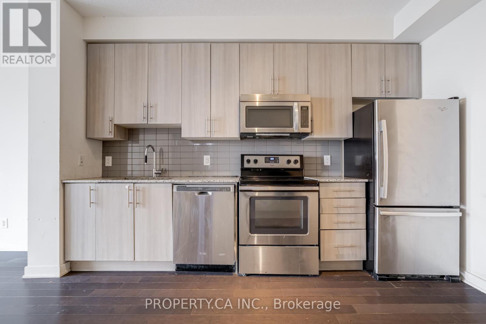 2004 - 4099 Brickstone Mews, Mississauga, Ontario  L5B 0G2 - Photo 7 - W12702428