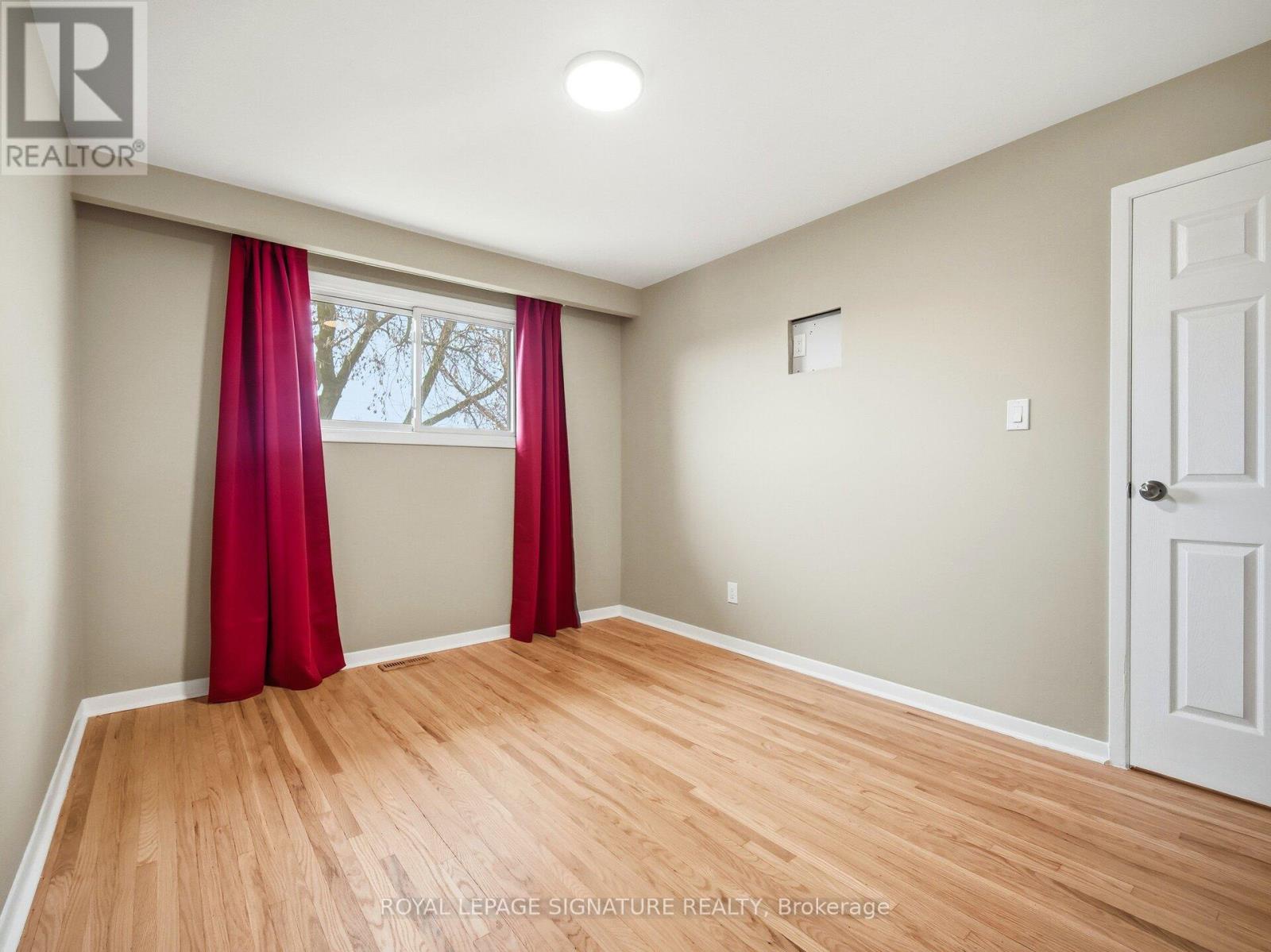 23 Caldwell Crescent, Brampton, Ontario  L6W 1A2 - Photo 23 - W12702434