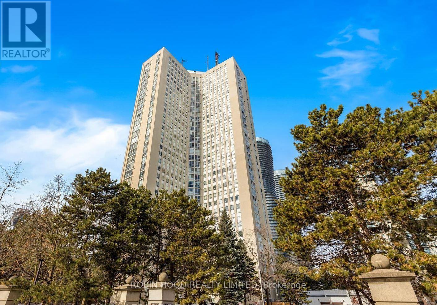 1002 - 3650 Kaneff Crescent, Mississauga, Ontario  L5A 4A1 - Photo 3 - W12702464