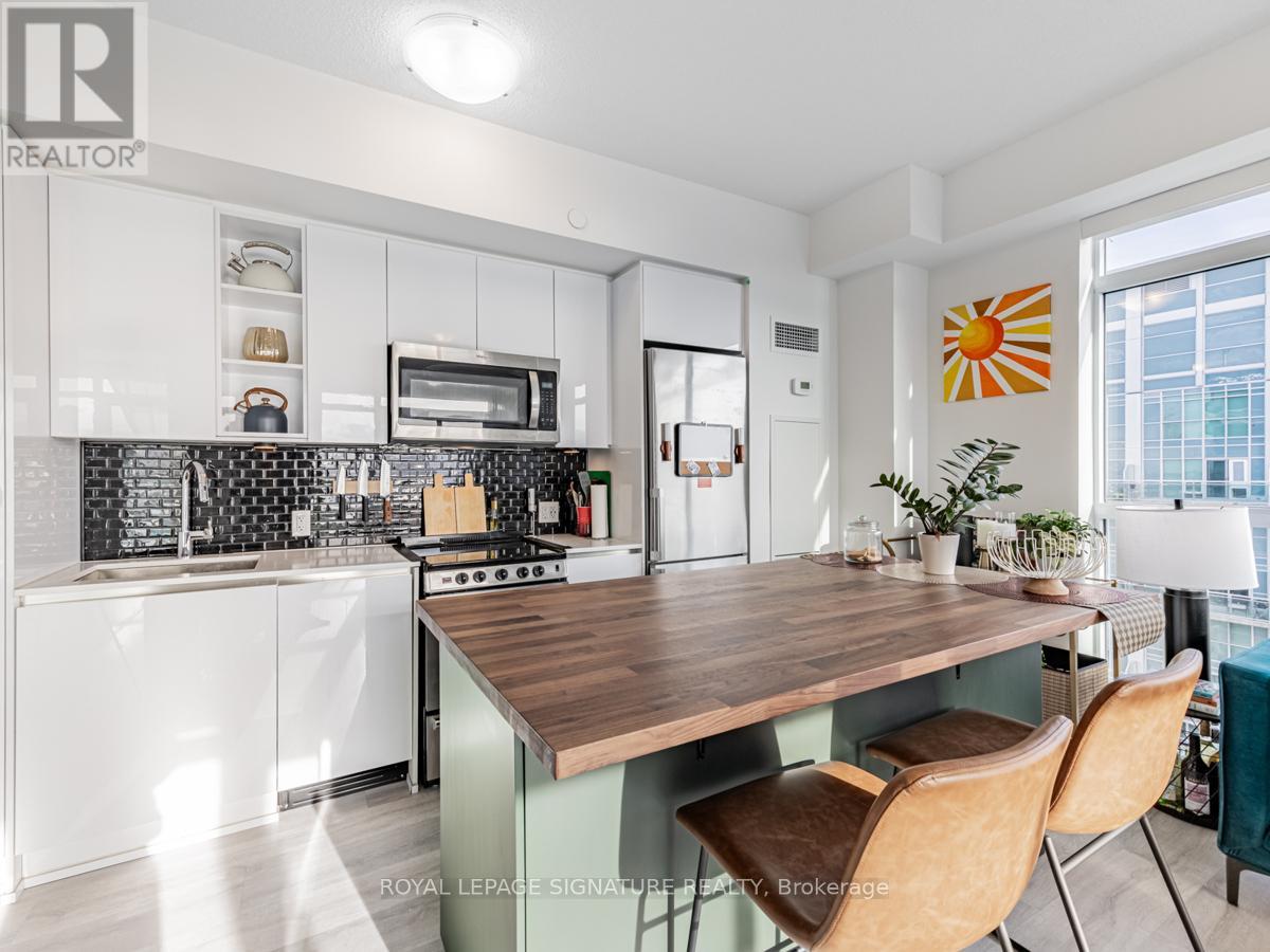 2704 - 251 Manitoba Street, Toronto, Ontario  M8Y 0C7 - Photo 10 - W12702490