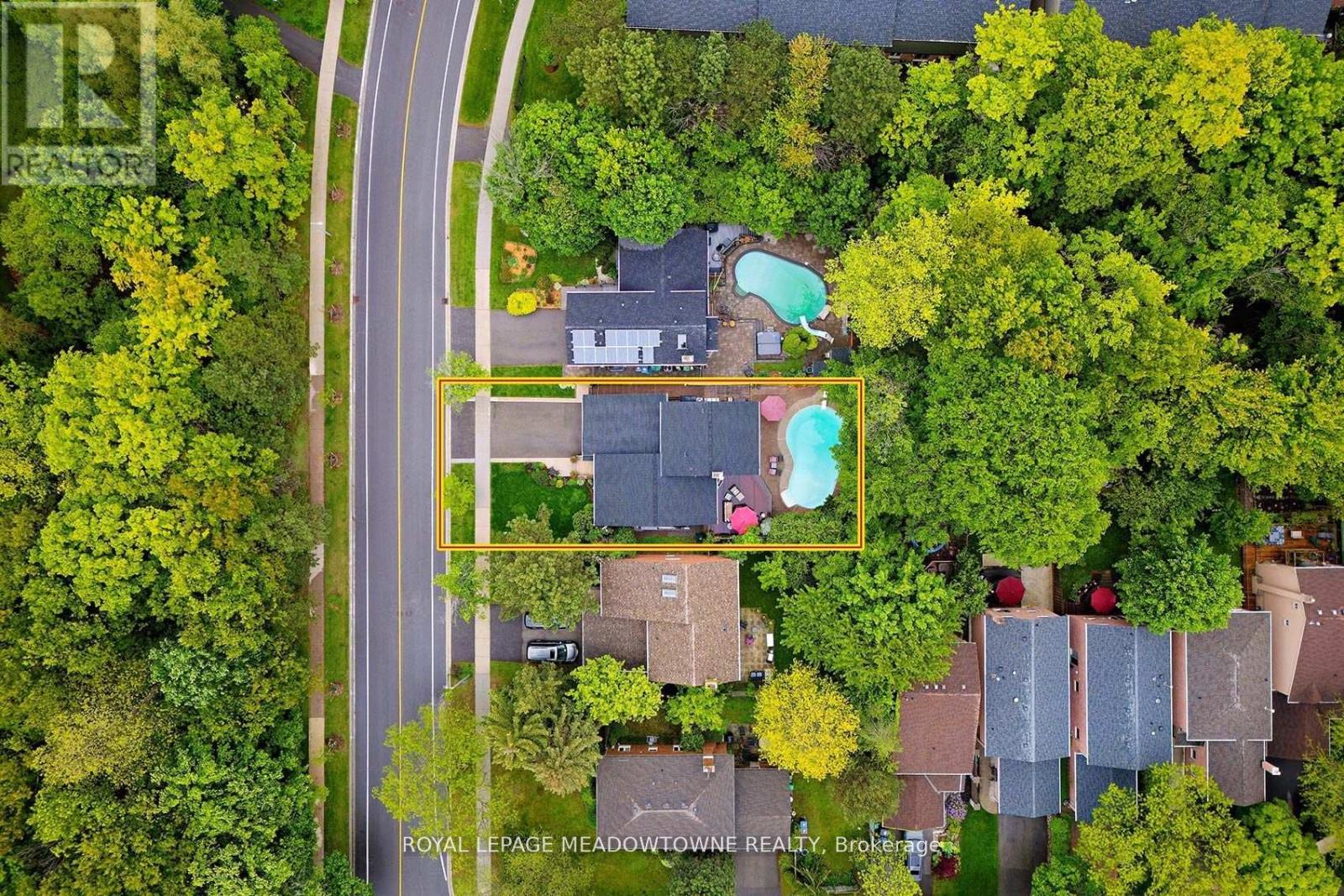 2818 Folkway Drive, Mississauga, Ontario  L5L 2H9 - Photo 38 - W12702514