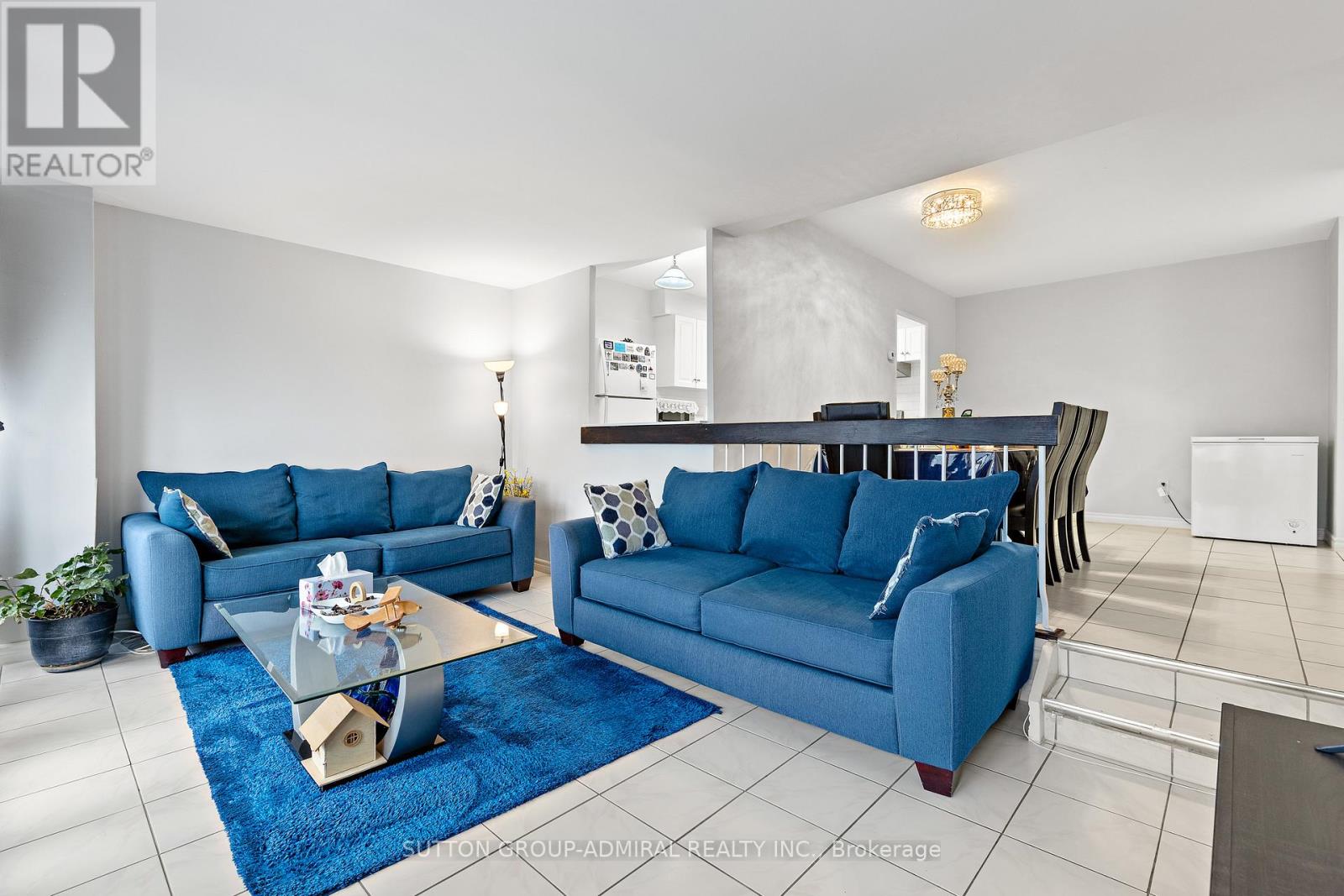 712 - 25 Four Winds Drive, Toronto, Ontario  M3J 1K8 - Photo 11 - W12702538