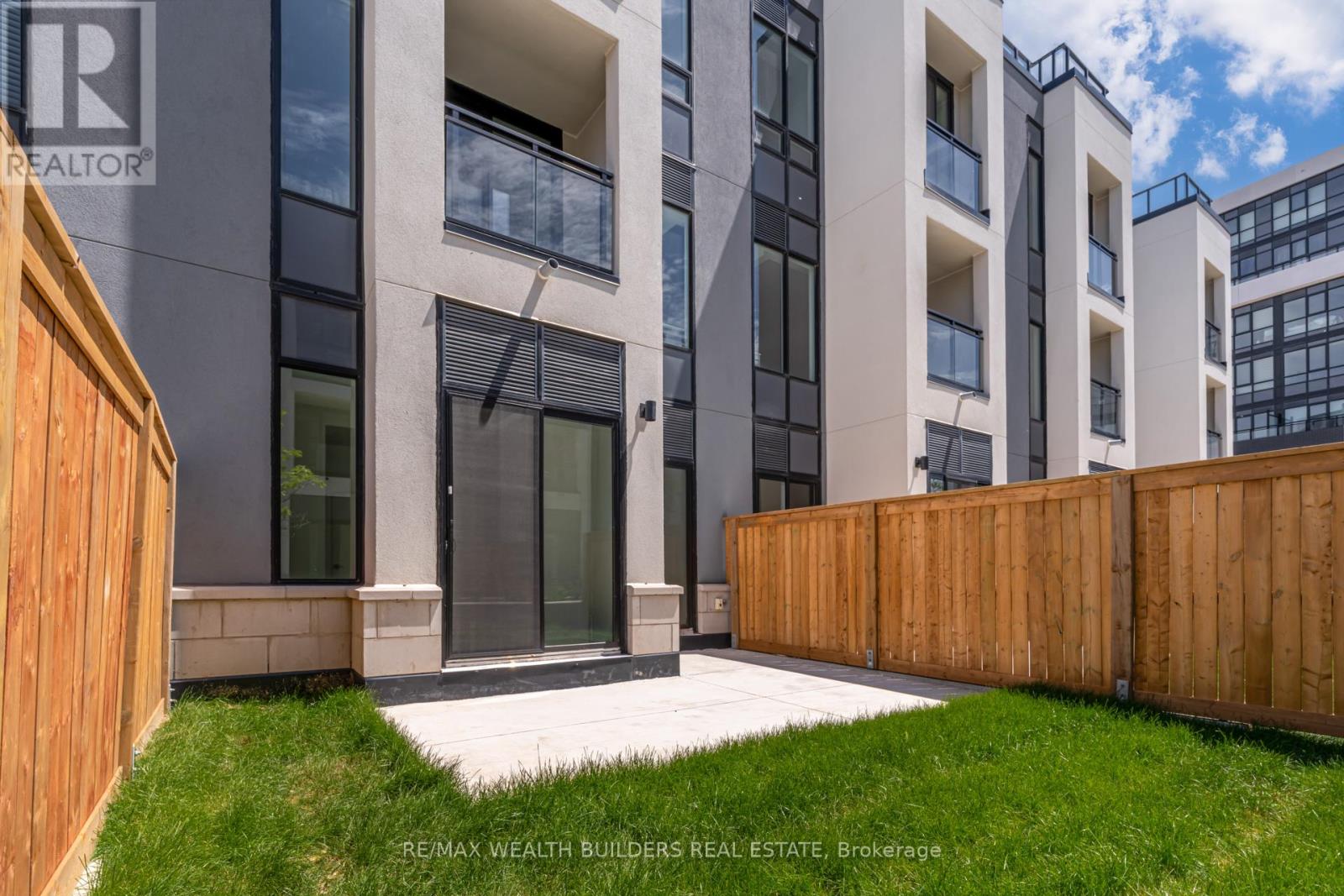 131 - 3020 Trailside Drive, Oakville, Ontario  L6M 4M2 - Photo 32 - W12702542