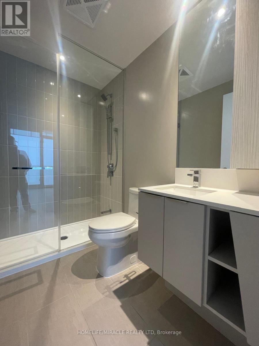 5404 - 3900 Confederation Parkway, Mississauga (City Centre), Ontario  L5B 0M3 - Photo 10 - W12702546