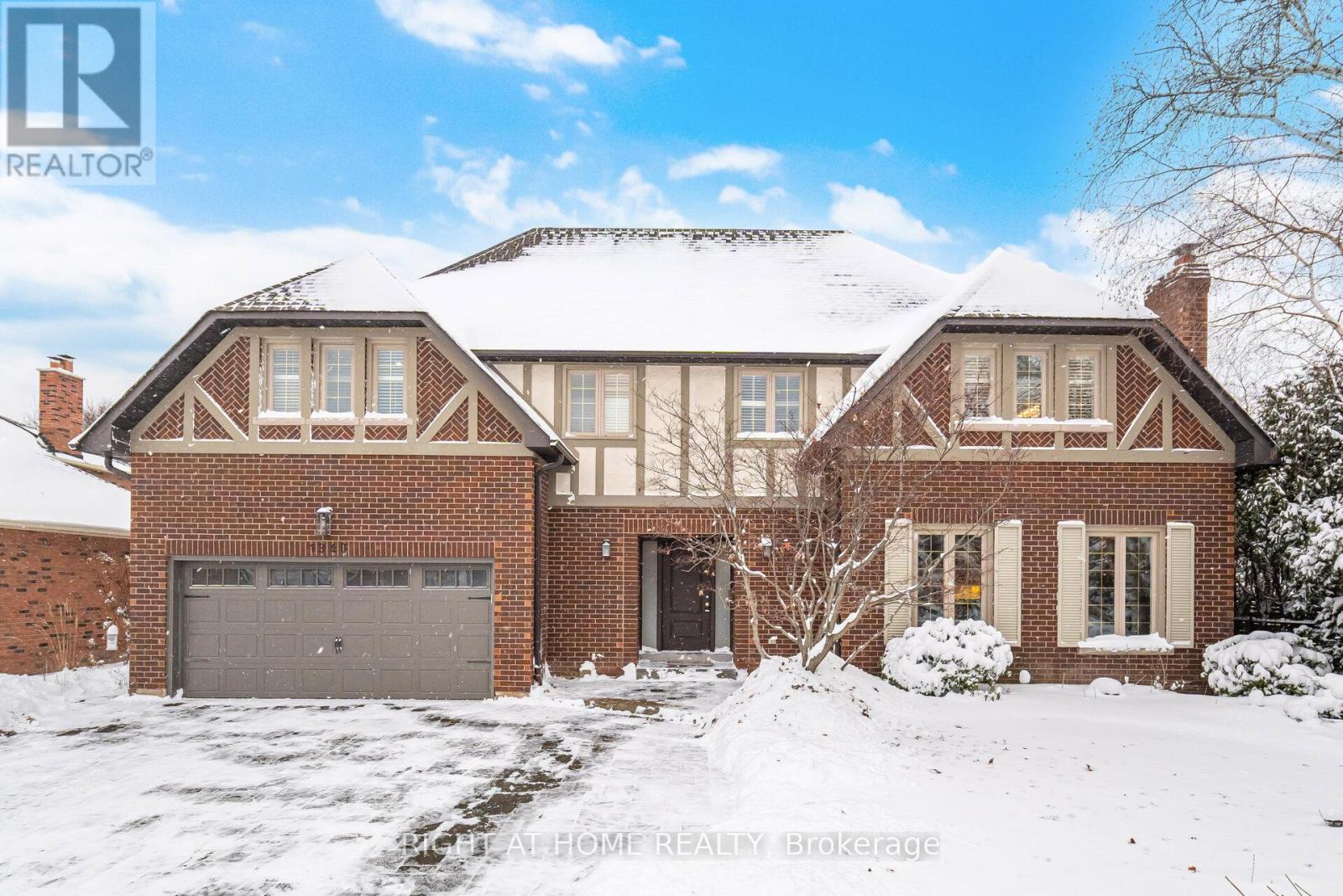 1340 GREENEAGLE DRIVE, Oakville, Ontario
