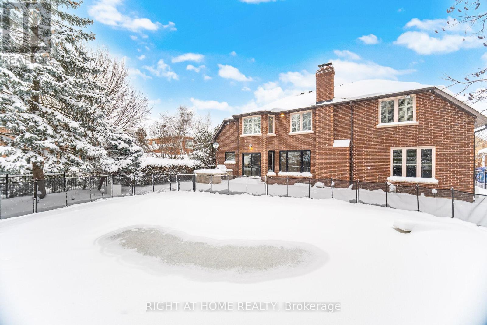 1340 Greeneagle Drive, Oakville, Ontario  L6M 2M9 - Photo 43 - W12702614