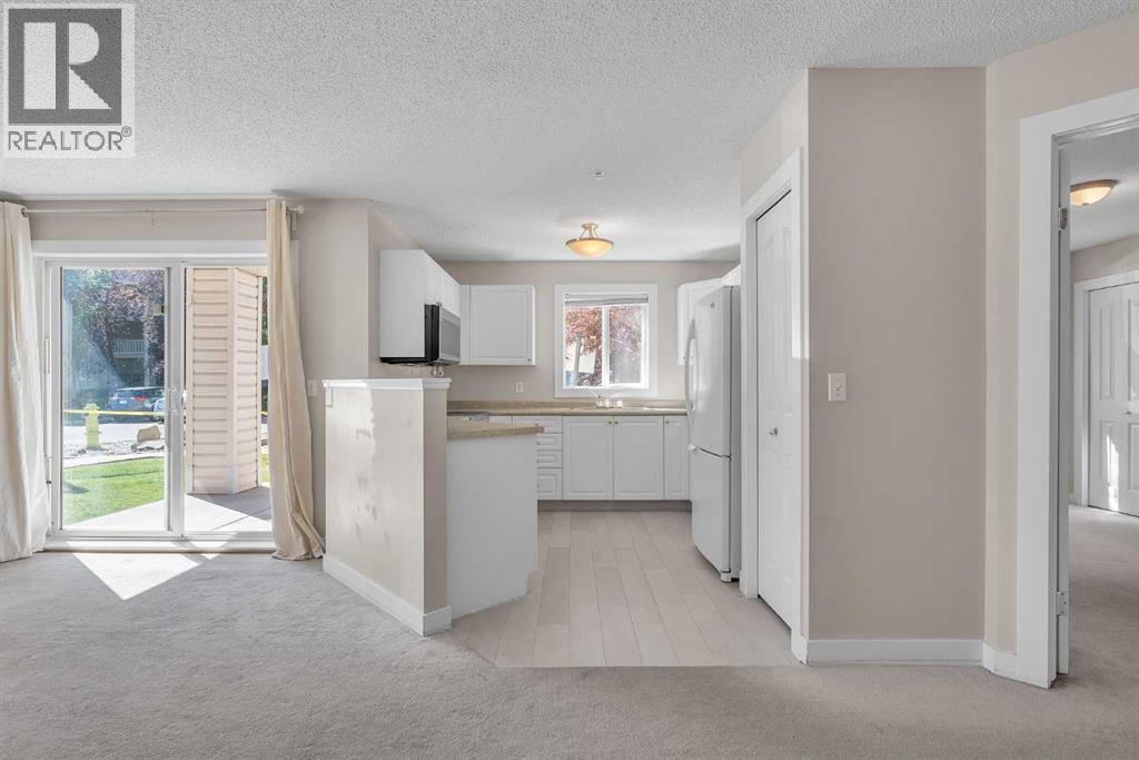 102, 2000 Somervale Court Sw, Calgary, Alberta  T2Y 4J1 - Photo 11 - A2279639