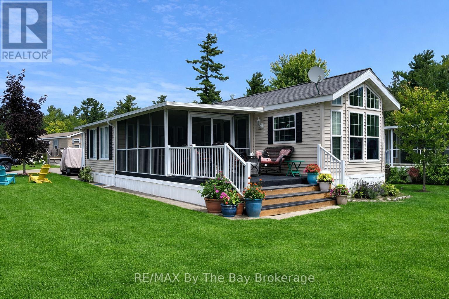 15 KENORA TRAIL, wasaga beach, Ontario