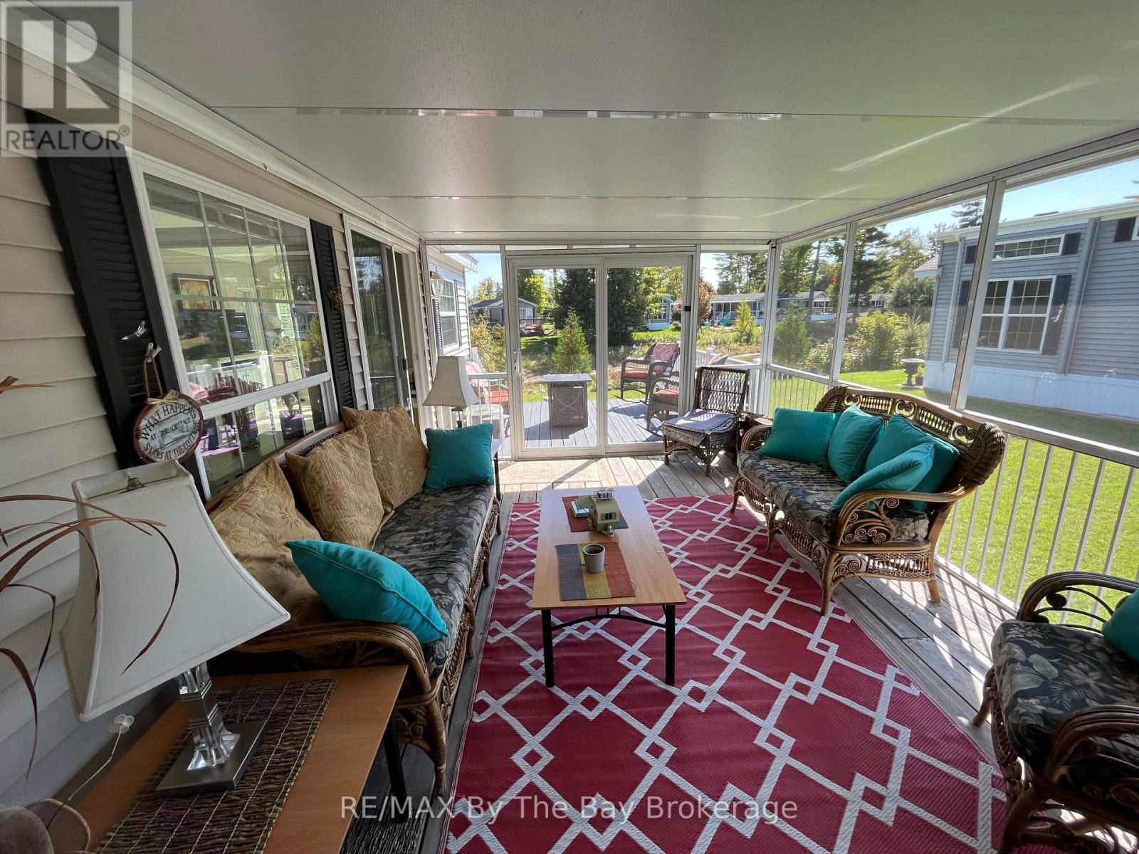 15 Kenora Trail, Wasaga Beach, Ontario  L9Z 1X7 - Photo 17 - S12702762