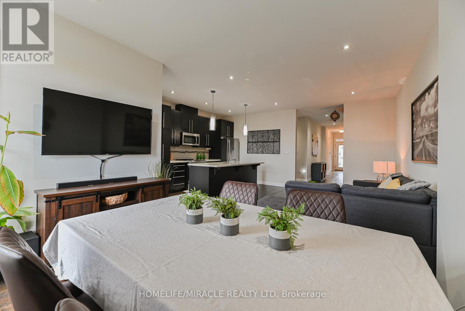 15 - 35 Midhurst Heights, Hamilton, Ontario  L8J 0K9 - Photo 11 - X12702382