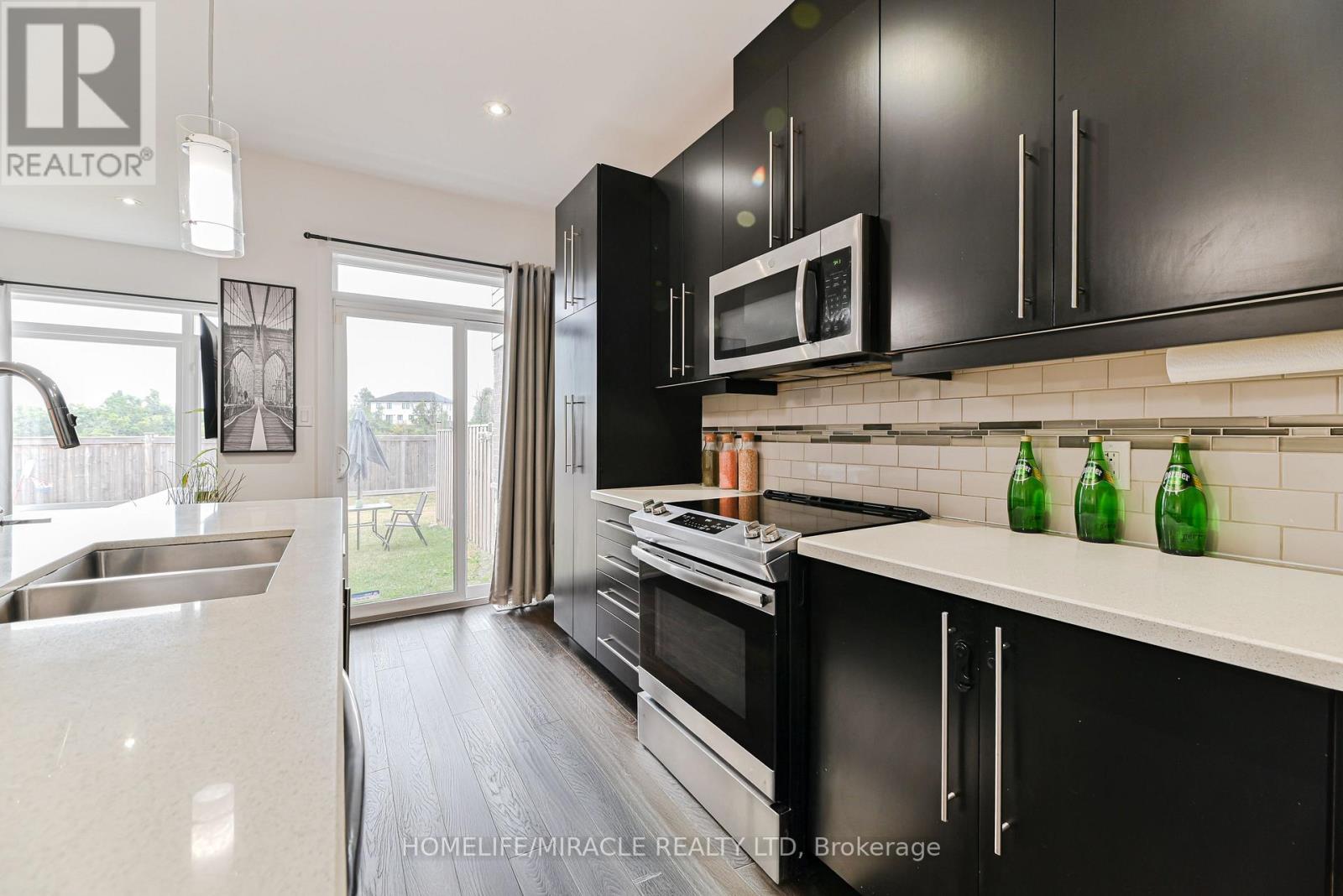 15 - 35 Midhurst Heights, Hamilton, Ontario  L8J 0K9 - Photo 16 - X12702382