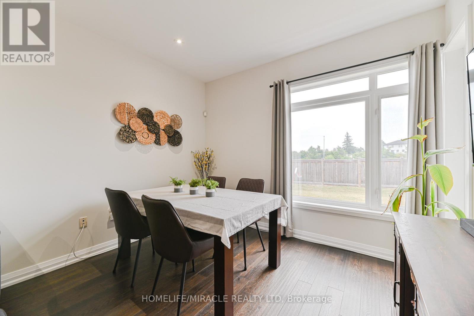 15 - 35 Midhurst Heights, Hamilton, Ontario  L8J 0K9 - Photo 9 - X12702382