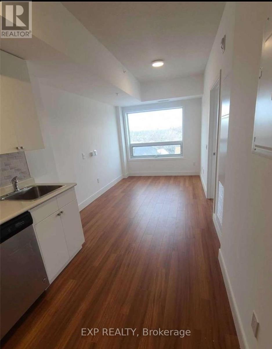 1 Wellington Street, Brantford, Ontario  N3T 2L3 - Photo 2 - X12702408