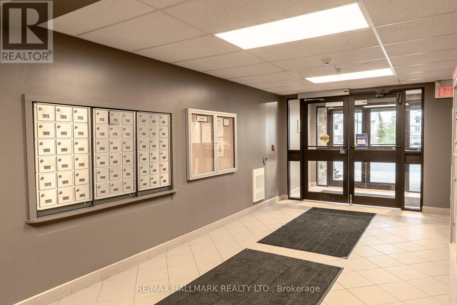 214 - 67 Kingsbury Square, Guelph, Ontario  N1L 0L3 - Photo 3 - X12702492