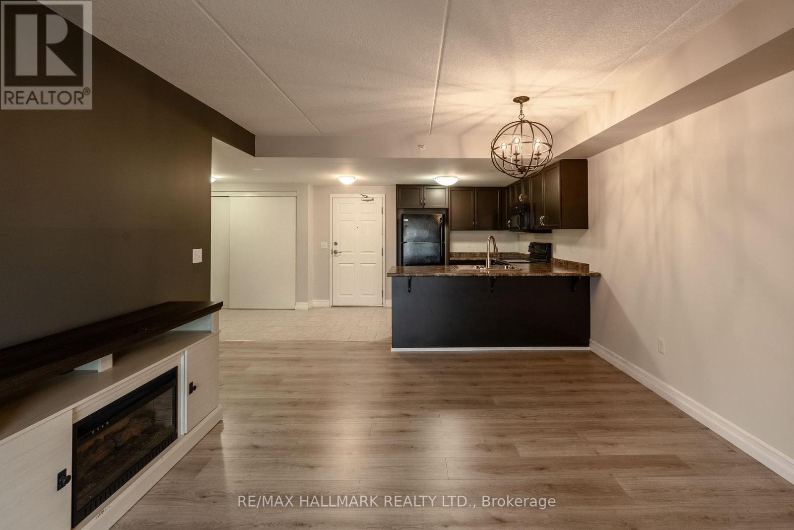 214 - 67 Kingsbury Square, Guelph, Ontario  N1L 0L3 - Photo 8 - X12702492