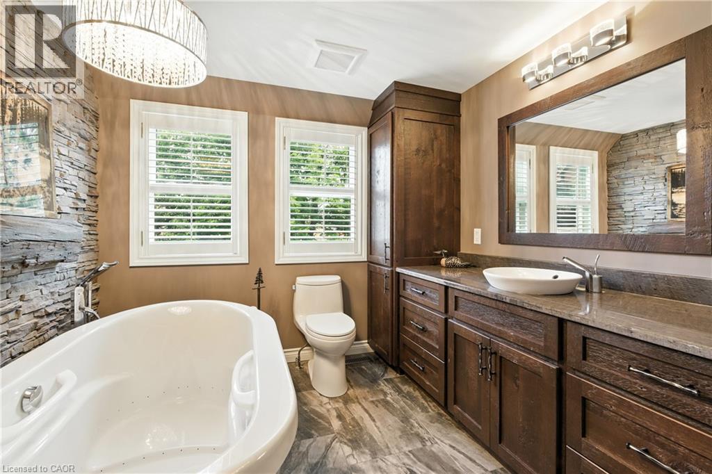 6 Lilac Court, Ancaster, Ontario  L9G 4E3 - Photo 18 - 40799019