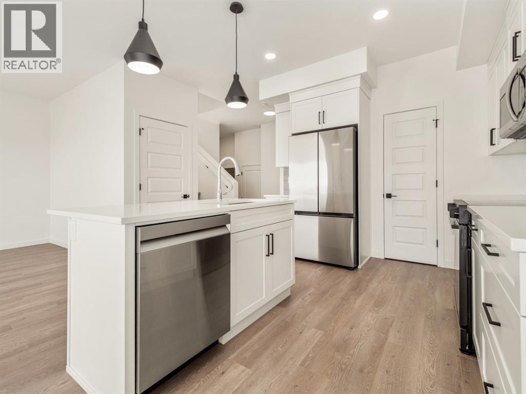 182 Caribou Bend N, Lethbridge, Alberta  T1H 7J8 - Photo 4 - A2233251