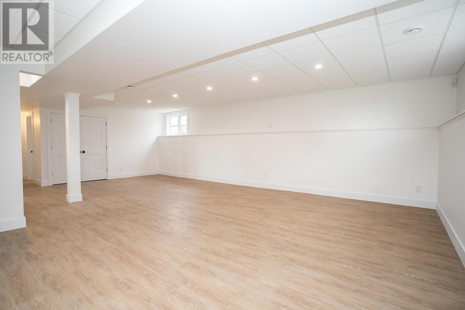 7 Noah Dr, Sault Ste. Marie, Ontario  P6C 6E6 - Photo 36 - SM260115