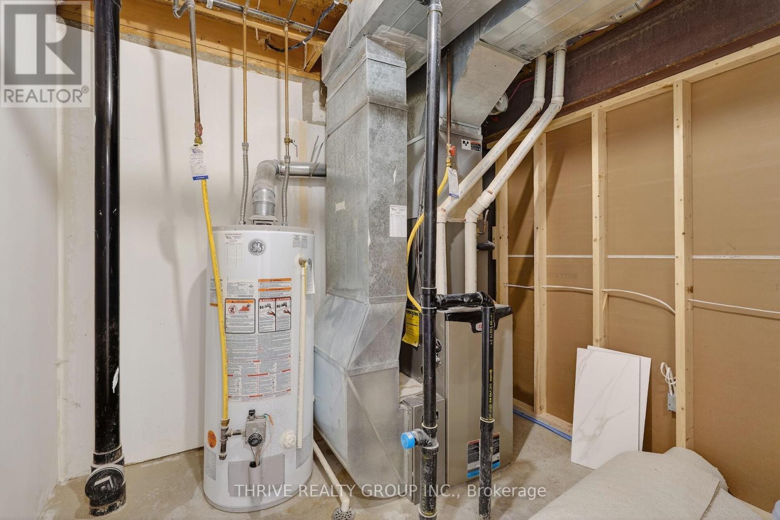 47 - 30 Clarendon Crescent, London South, Ontario  N6C 5Y2 - Photo 39 - X12702694