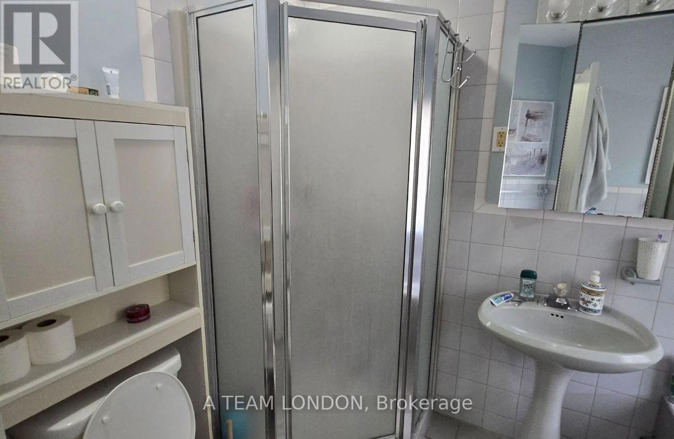 3 - 39 Regina Street, London East (East F), Ontario  N5Y 3B6 - Photo 12 - X12702784