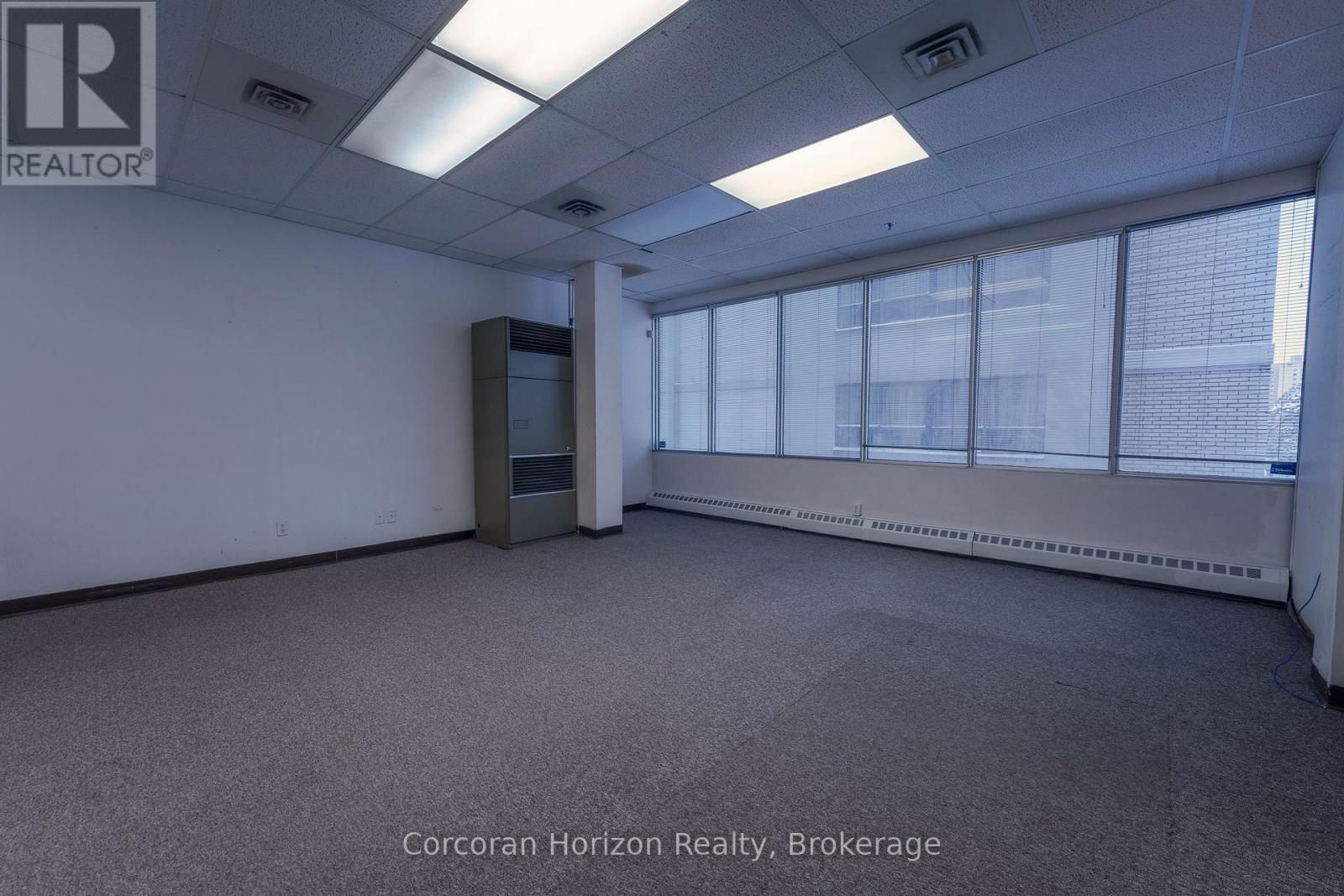 303 - 200 James Street S, Hamilton, Ontario  L8P 1Y6 - Photo 8 - X12702666