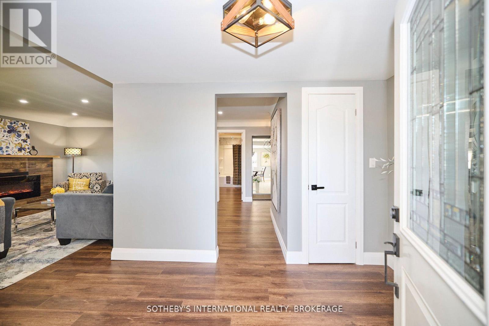 7186 Garner Road, Niagara Falls, Ontario  L2H 0X7 - Photo 5 - X12702712