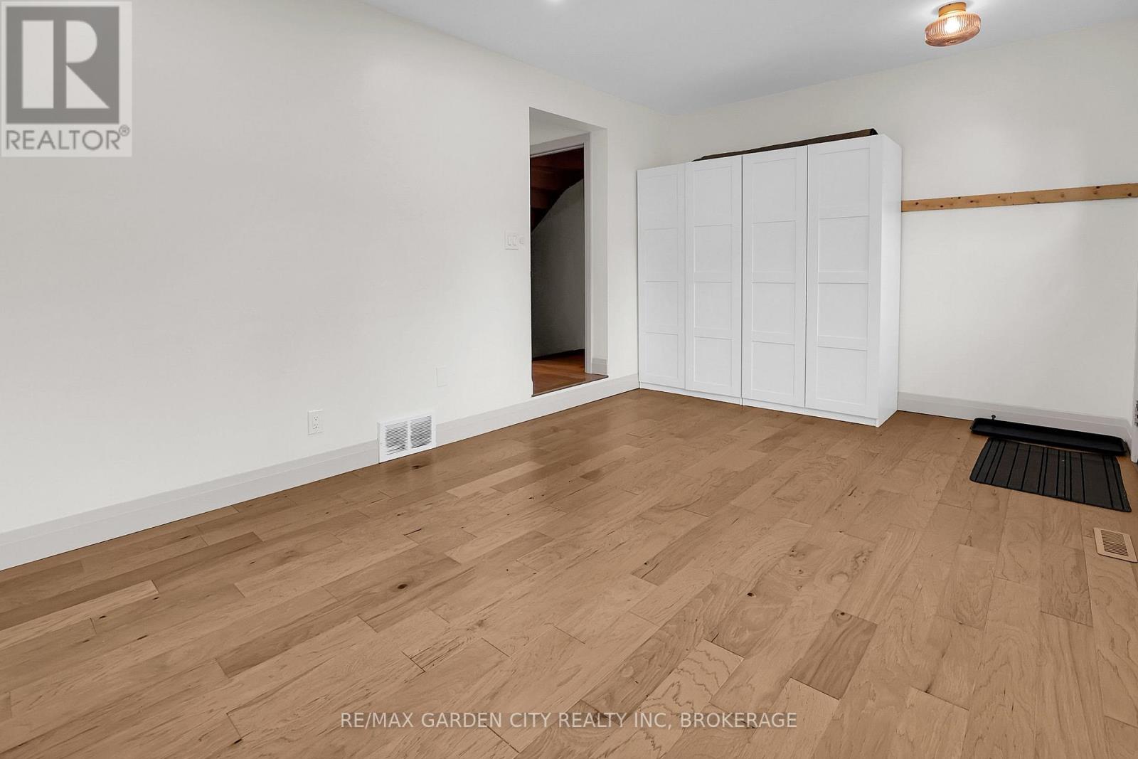 85 - 185 Denistoun Street, Welland (Broadway), Ontario  L3C 6J6 - Photo 16 - X12702728