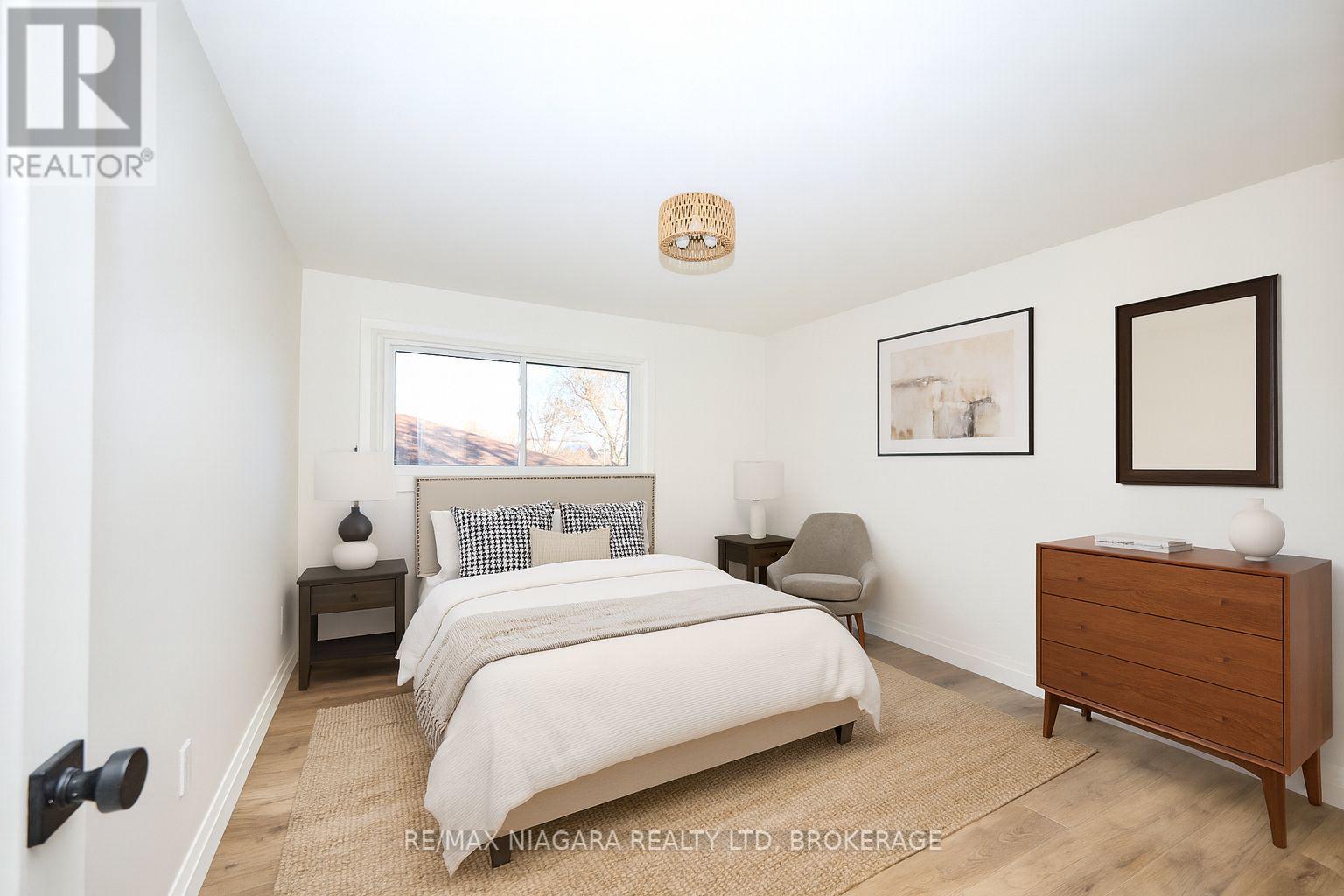 Unit 9 - 141 Plymouth Road, Welland (Lincoln/crowland), Ontario  L3B 3C8 - Photo 7 - X12702766