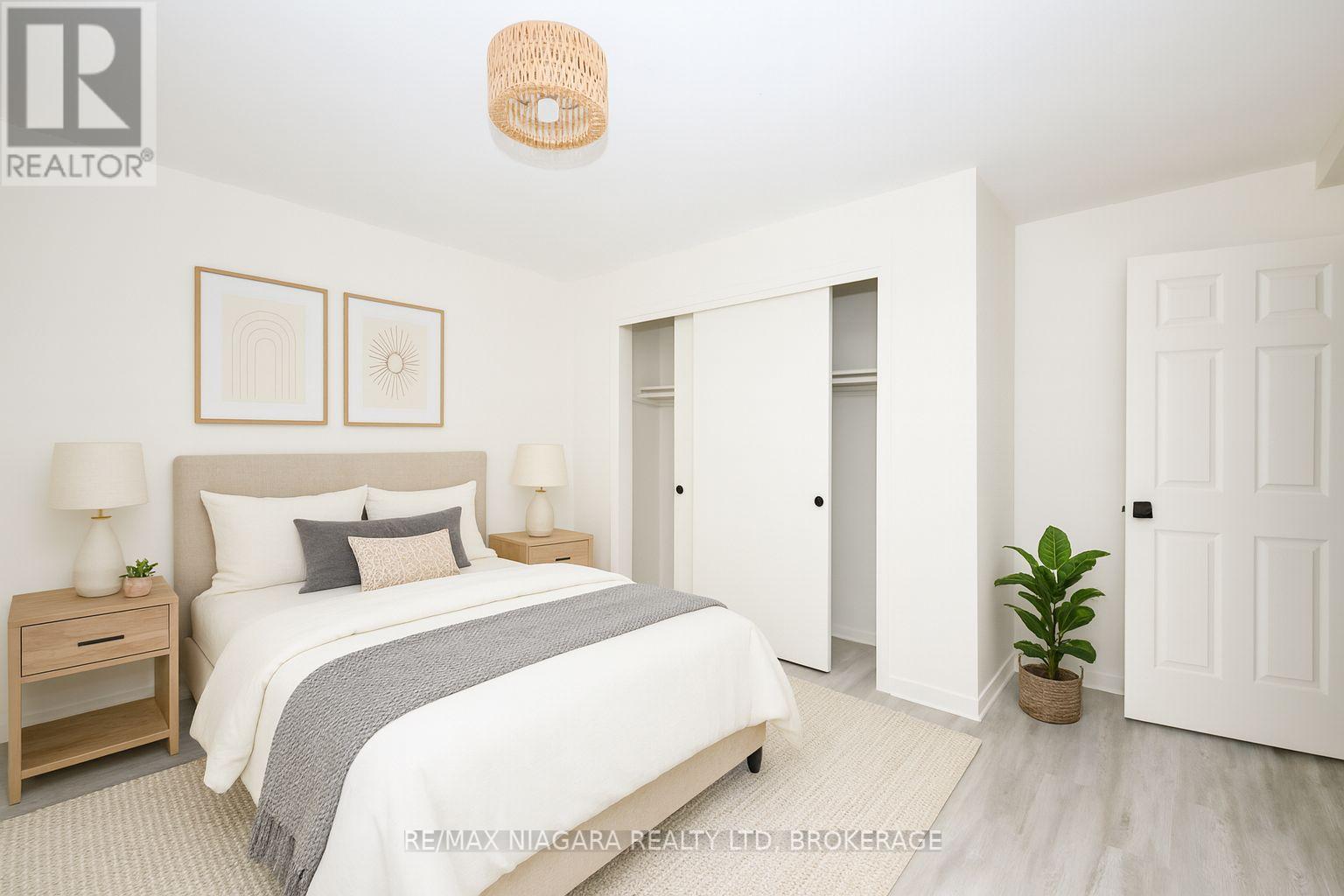 Unit 12 - 141 Plymouth Road, Welland (Lincoln/crowland), Ontario  L3B 3C8 - Photo 8 - X12702768