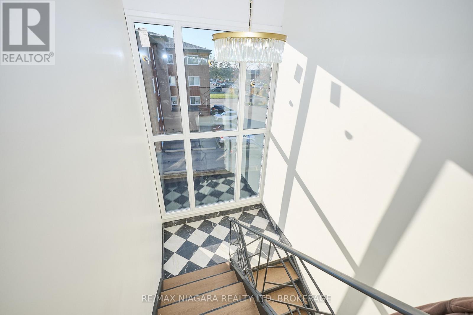 Unit 11 - 141 Plymouth Road, Welland (Lincoln/crowland), Ontario  L3B 3C8 - Photo 12 - X12702774