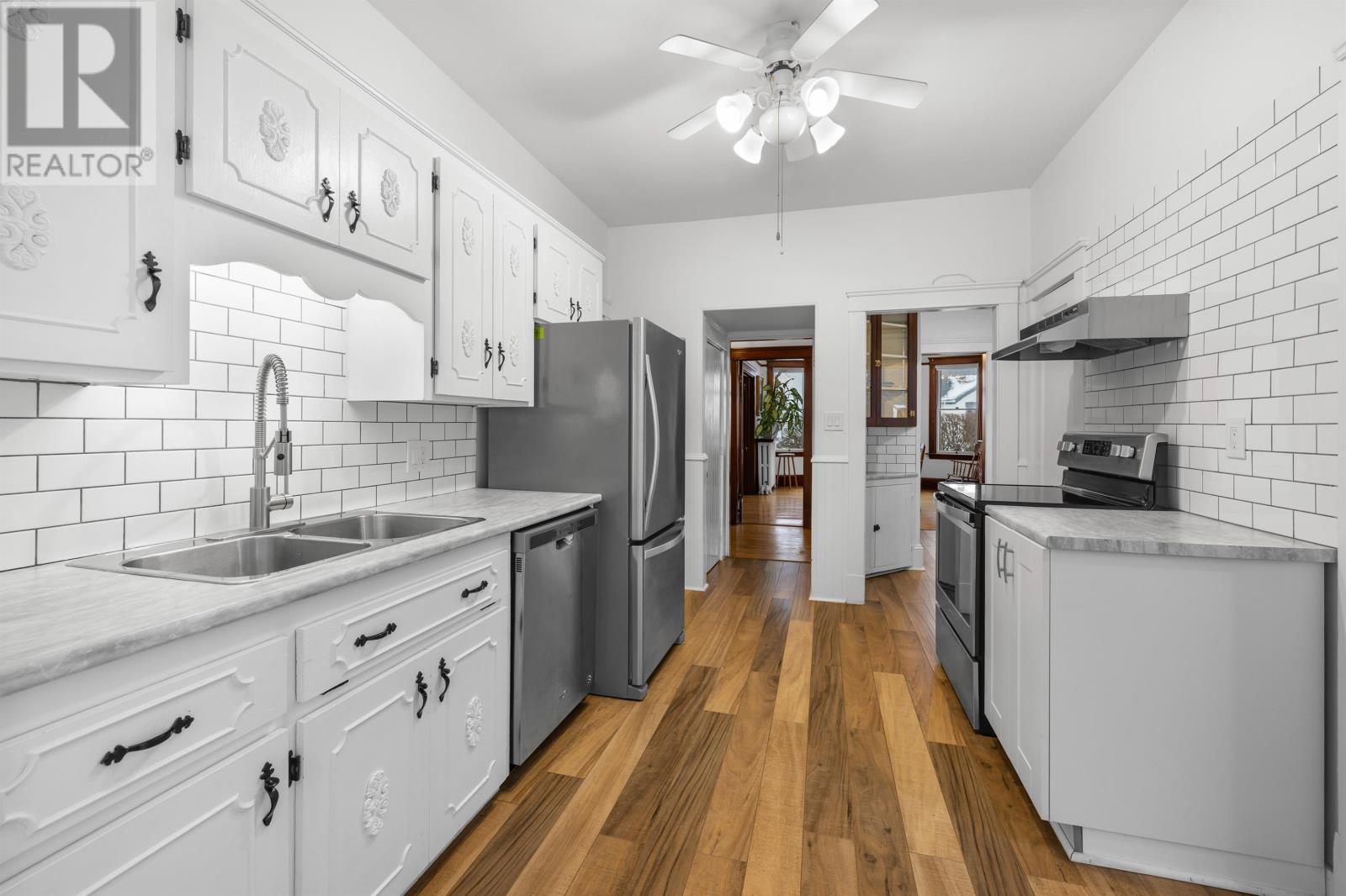 200 Hillsborough Street, Charlottetown, Prince Edward Island  C1A 4W9 - Photo 11 - 202600947