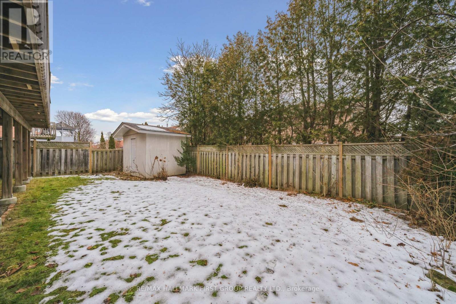 724 Barnes Crescent, Oshawa, Ontario  L1J 8K1 - Photo 31 - E12701026